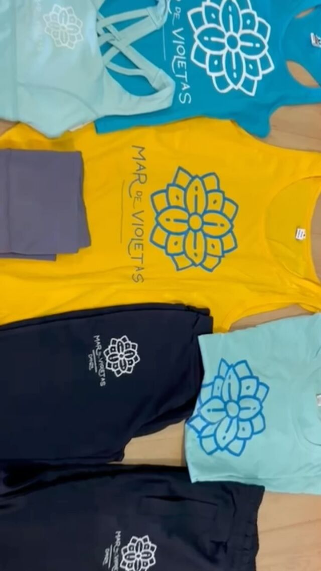 ¡Tenemos equipaciones nuevas!! 🔝👚👕✨

Encarga ya la tuya y presume de centro 👇
📲 684689735
✉ escuela@mardevioletas.com

#mdvllanera #lugodellanera #llanera #asturias #danza #gimnasioasturias